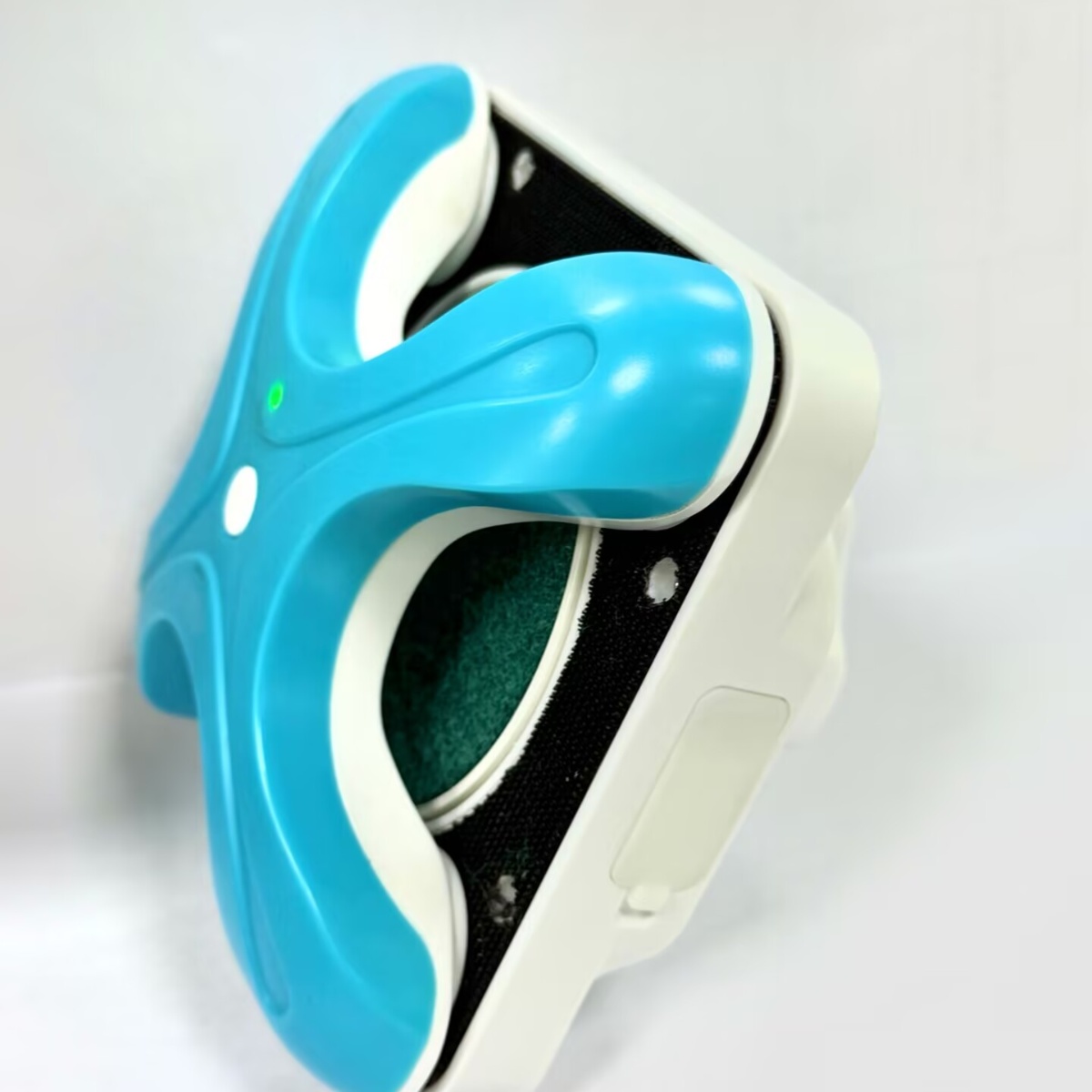 Large magnetic aquarium cleaner for thick glass and acrylic fish tanks